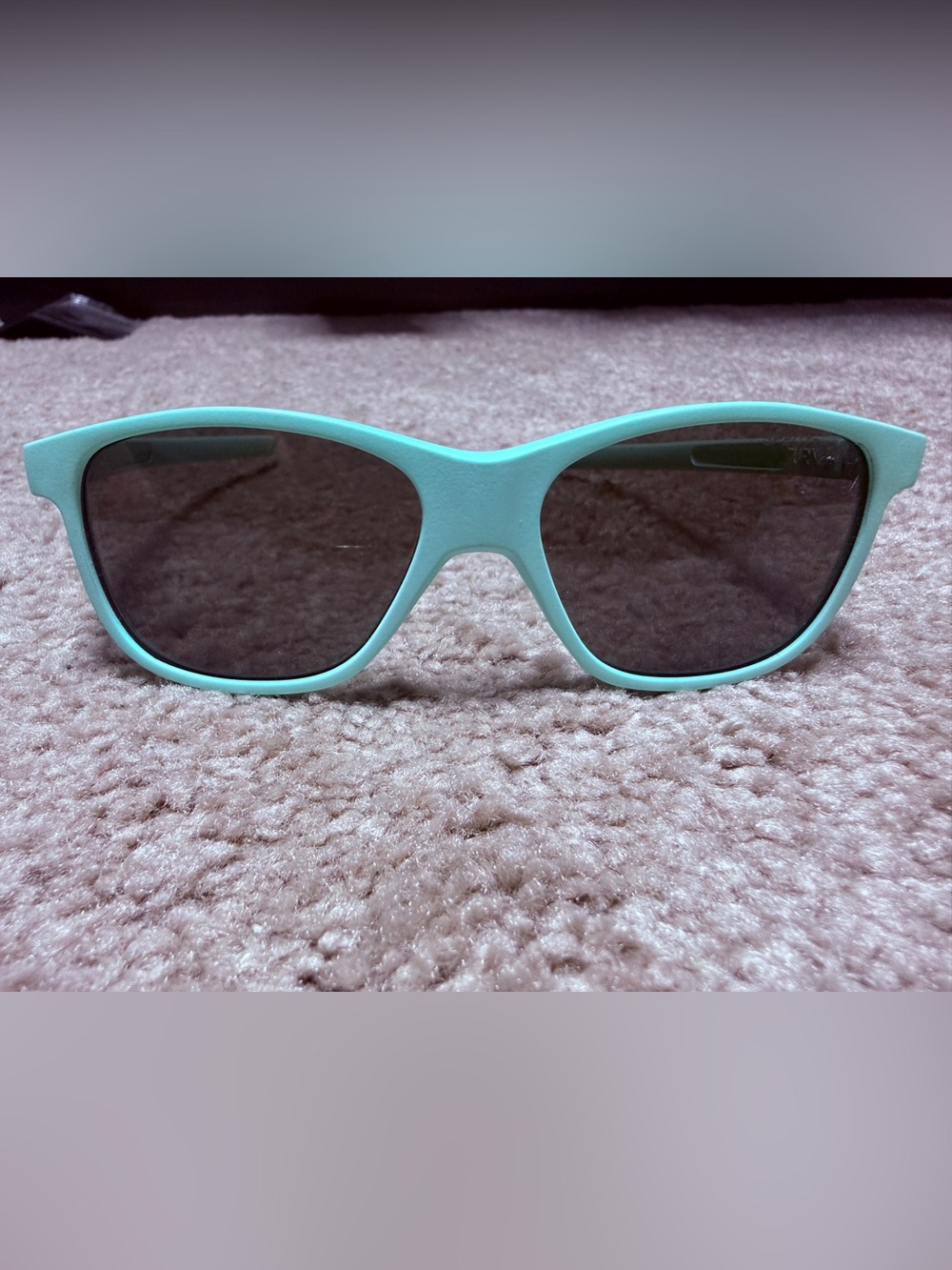 Kids Mint Swim Goggles - Lightweight UV Protection